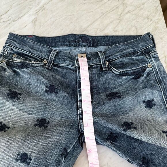 7 for all mankind low rise embroidered skull and crossbones capri jeans size 27 - Picture 6 of 7